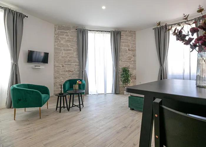 Διαμέρισμα Deluxe Antonio Πούλα