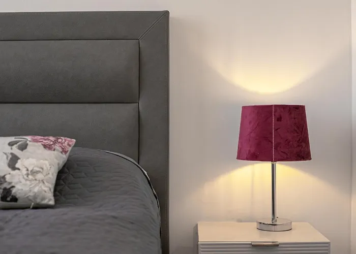 Deluxe Antonio * Πούλα