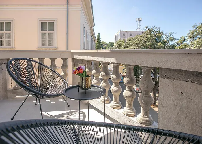 Διαμέρισμα Deluxe Antonio Πούλα