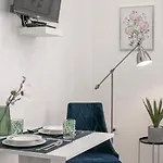Deluxe Antonio *