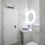 Deluxe Antonio דירה *