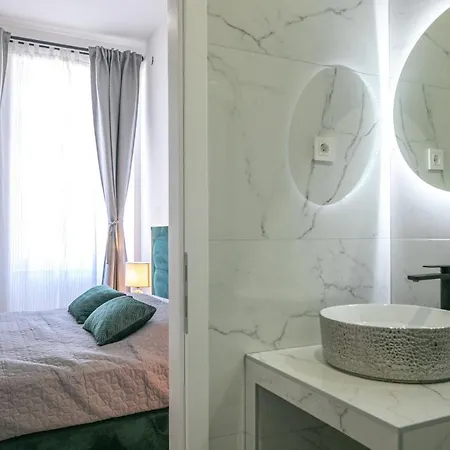 Deluxe Antonio * Póla